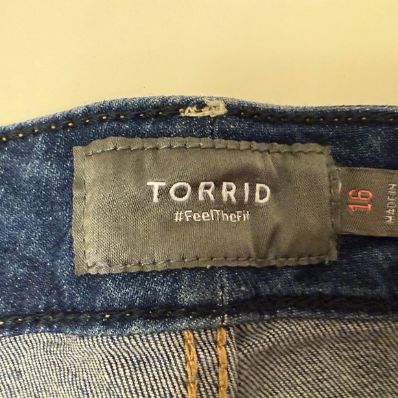Torrid Dark Blue Distressed Jean Shorts - Picture 2 of 4